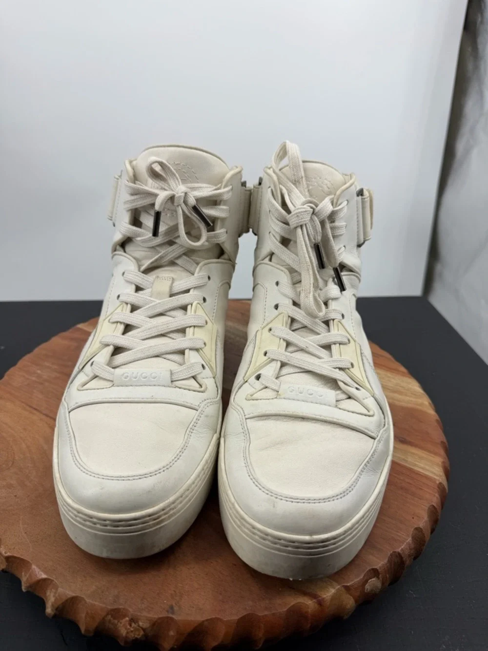 Gucci Mens Great White‎ High Top Sneakers sz 9.5 off white lace up strap 386738